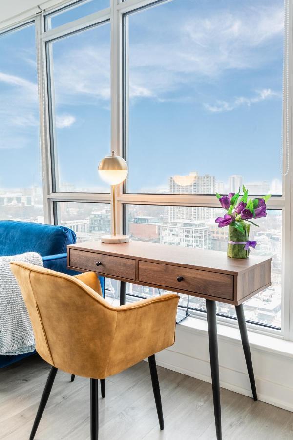 Luxury 2 Bedroom In The Heart Of Entertainment District W/ Cn Tower View Toronto Eksteriør bilde