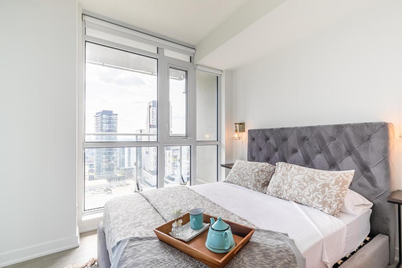Luxury 2 Bedroom In The Heart Of Entertainment District W/ Cn Tower View Toronto Eksteriør bilde